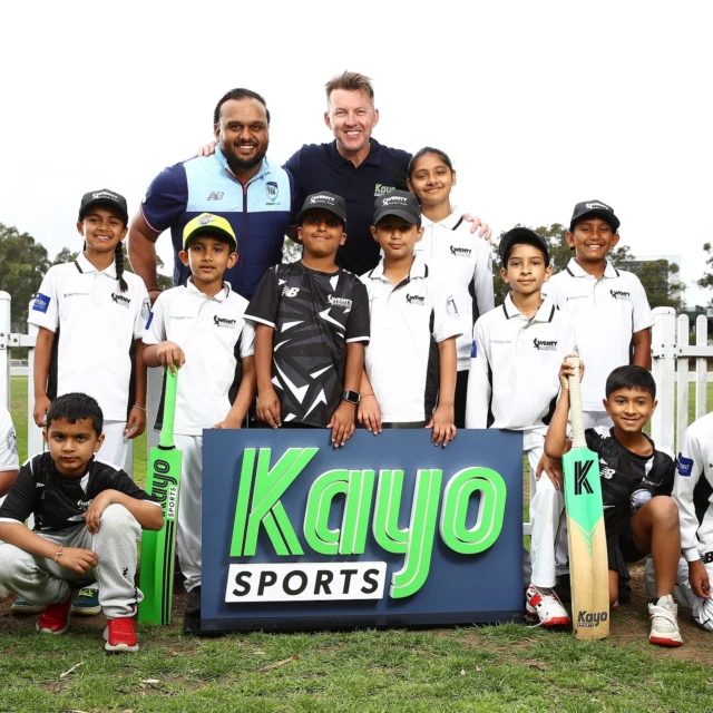 Earlier this week we had special guest @brettlee_58 visit us, along with some very lucky Wenty Cricket Club players at Monty Bennett Oval!

Together with @kayosports, they announced the return of the dedicated Hindi commentary for the upcoming Test series between Australia and India! 

Bring on the Summer of Cricket 🔥🏏

#wentyleagues #kayo #kayosports